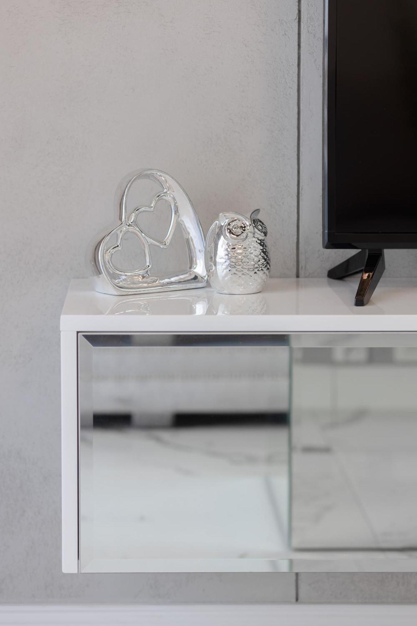 Elegant Apartments With Balcony & Parking Warsaw By Noclegi Renters Exteriér fotografie